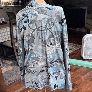 Under Armour Men's Performance Hooded Shirt Gray and Blue Camo. NWOT